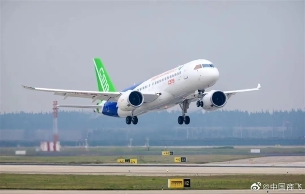 中國(guó)商飛：C919國(guó)產(chǎn)大飛機(jī)訂單數(shù)達(dá)1061架 目前已交付2架