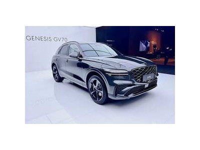 新款捷尼賽思GV70燃爆市場，29.3萬起享300+馬力SUV