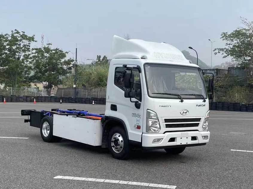 現(xiàn)代商用車燃料電池輕卡底盤