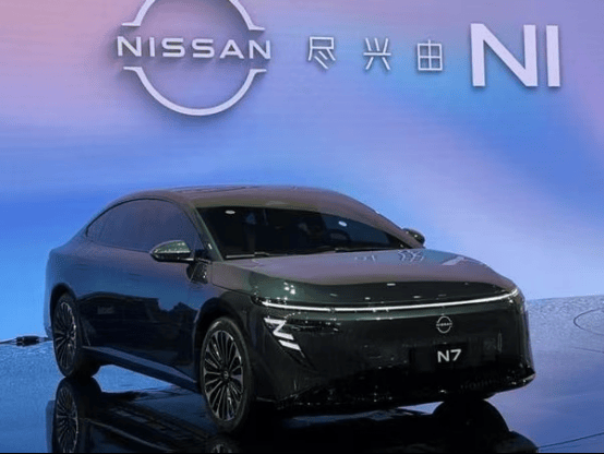 日產(chǎn)N7智能座艙示意圖