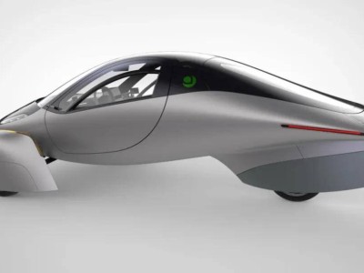 2025CES展：Aptera太陽能電動(dòng)車，靠曬太陽每天多跑64公里？