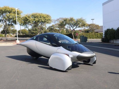 Aptera太陽能三輪電動(dòng)車CES2025首發(fā)，LG獨(dú)家供電續(xù)航達(dá)643公里