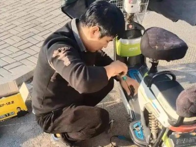 電動(dòng)車電池升級(jí)新選擇！鋰電池、石墨烯、鈉離子電池，哪款更耐用？