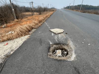 小米SU7遭遇路面異物失控翻滾，車身重創(chuàng)乘員卻安然無恙！