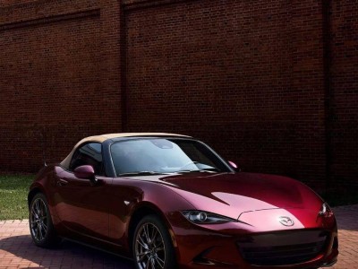 馬自達(dá)2025款MX-5 Miata 35周年紀(jì)念版，限量300發(fā)售，顏值性能雙在線！